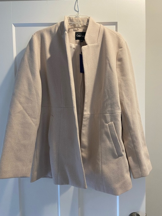 Chou Yatou Jackets & Blazers - Chouyatou Cream Collarless Blazer Jacket